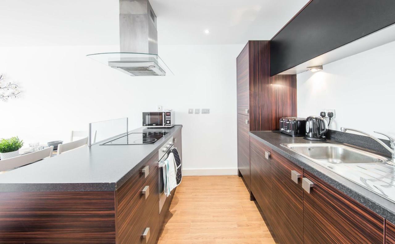 First Stay Apartments - The West Suite Birmingham Buitenkant foto